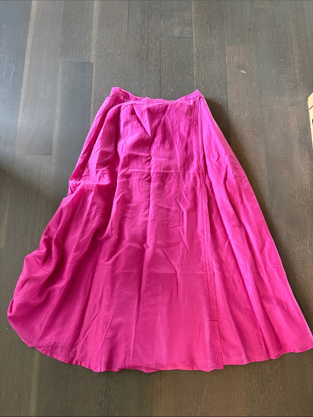 XiRENA Bright Fuchsia Flowing Maxi Skirt